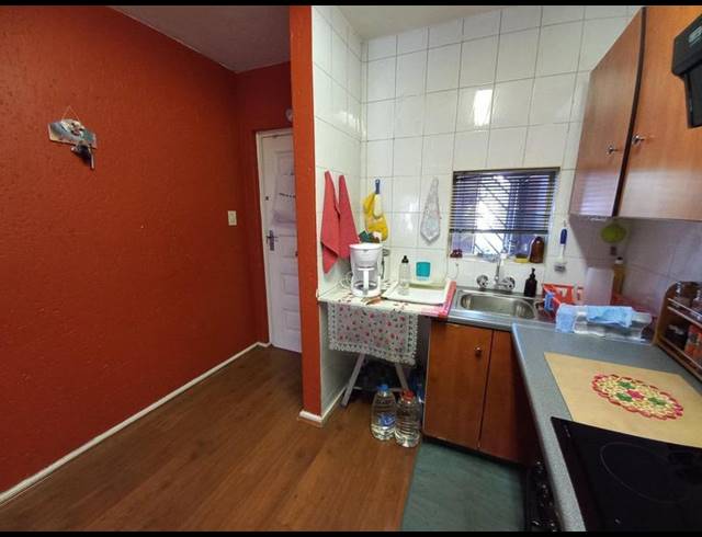 2 BEDROOM TOWNHOUSE FOR SALE IN BRACKENDOWNS